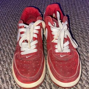 Red Valentine’s Day air forces